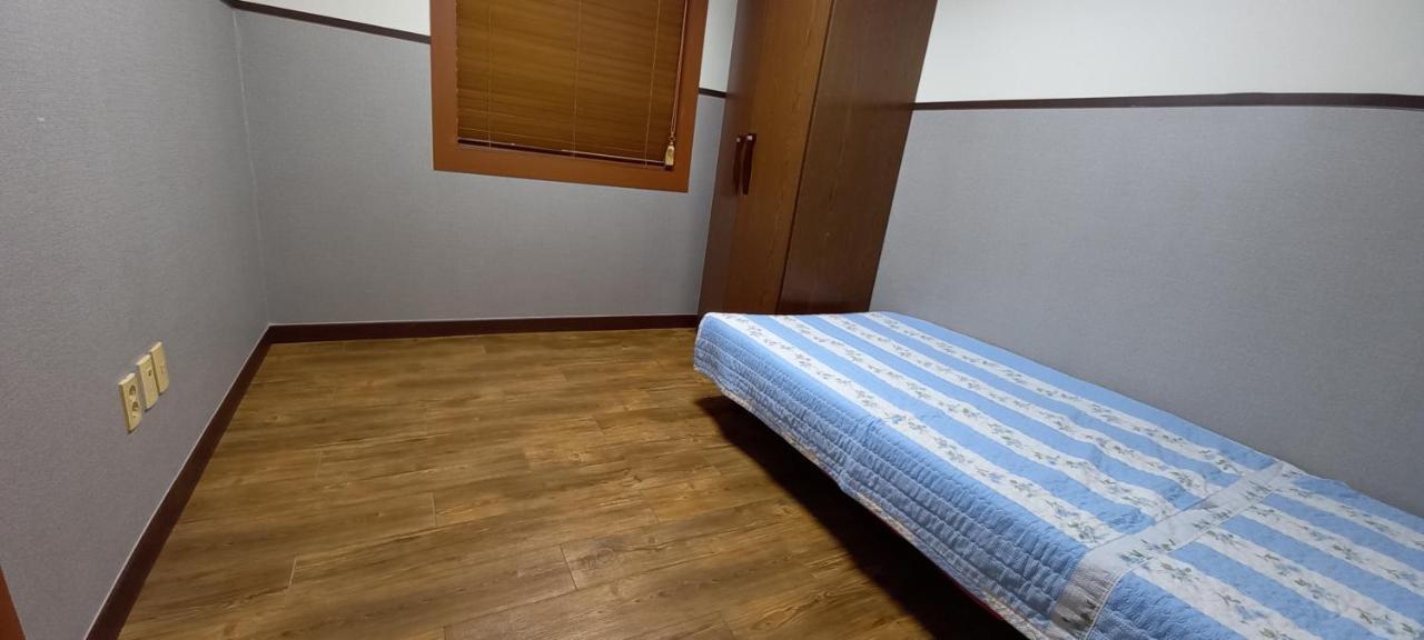 Daecheon Ocean Hill Pension Boryeong Εξωτερικό φωτογραφία